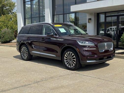 2023 Lincoln Aviator Standard AWD