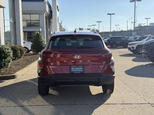 2025 Hyundai KONA SEL