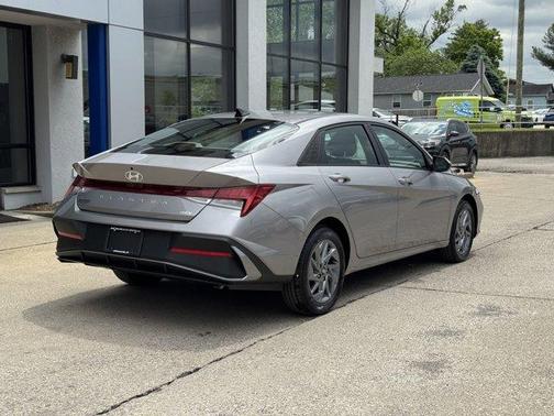 2025 Hyundai ELANTRA HEV Blue
