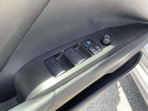 Celestial Silver Metallic 2024 Toyota Camry SE