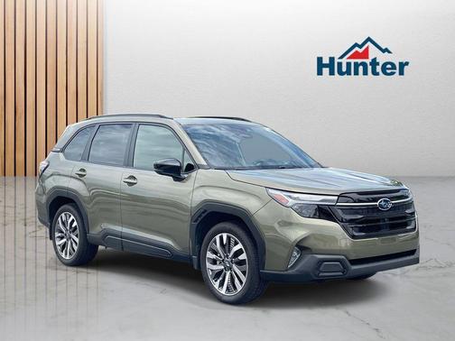 Autumn Green Metallic 2025 Subaru Forester Touring