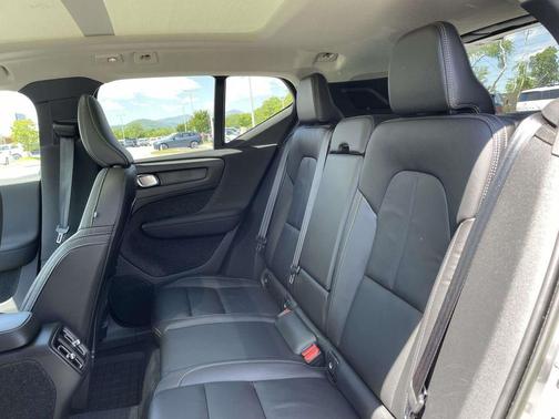 Silver 2023 Volvo XC40 B5 Plus Bright Theme