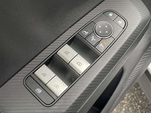 2023 Mitsubishi Outlander SE Black Edition