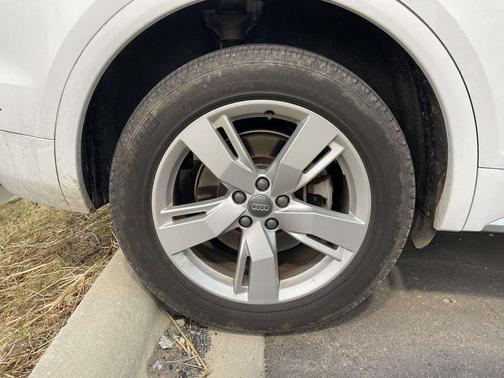 2018 Audi Q5 2.0T Tech Premium