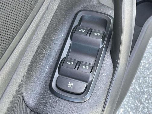 Ingot Silver Metallic 2019 Ford Fiesta SE