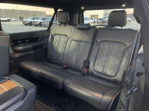 2024 Jeep Grand Wagoneer L Series III