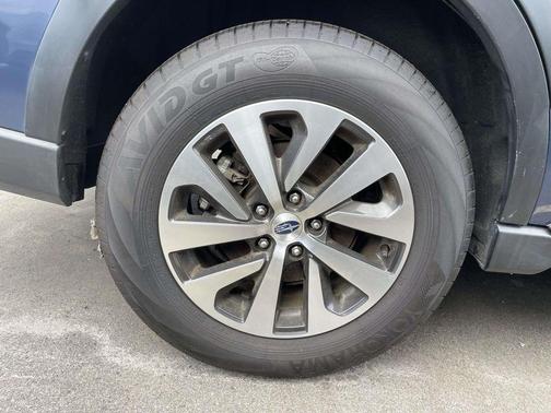 Cosmic Blue Pearl 2025 Subaru Outback Premium