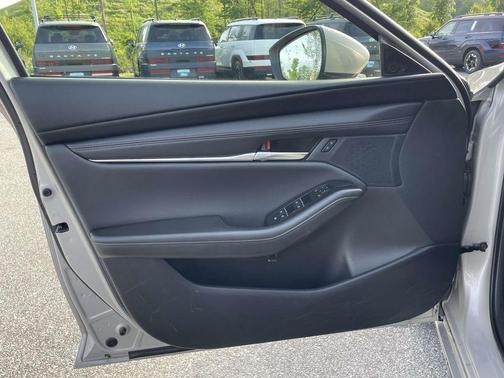 Platinum Quartz Metallic 2024 Mazda Mazda3 FWD w/Preferred Package