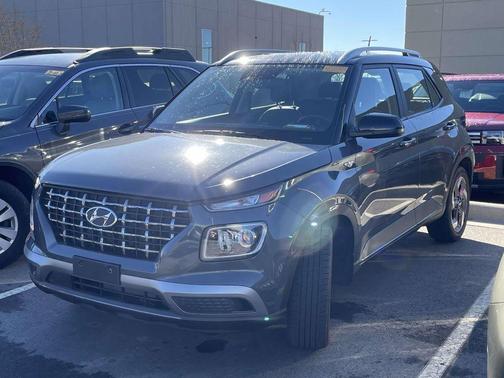 2024 Hyundai VENUE Limited