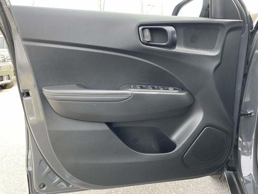 2024 Hyundai VENUE Limited