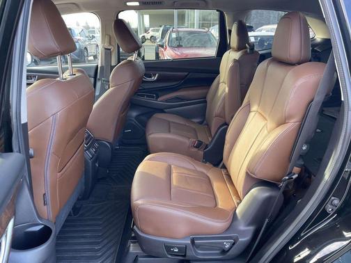 2025 Subaru Ascent Touring