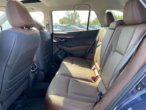 2025 Subaru Outback Touring XT