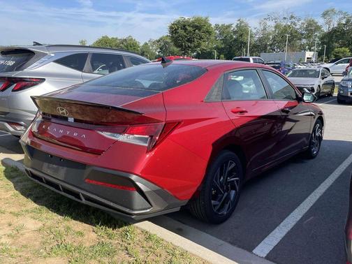 Red 2025 Hyundai ELANTRA SEL Sport