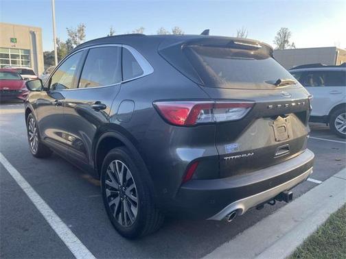 2020 Ford Escape Titanium