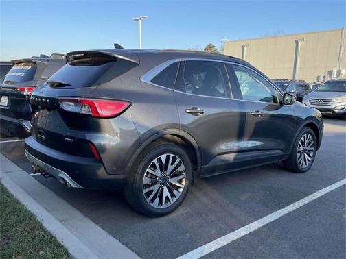 2020 Ford Escape Titanium