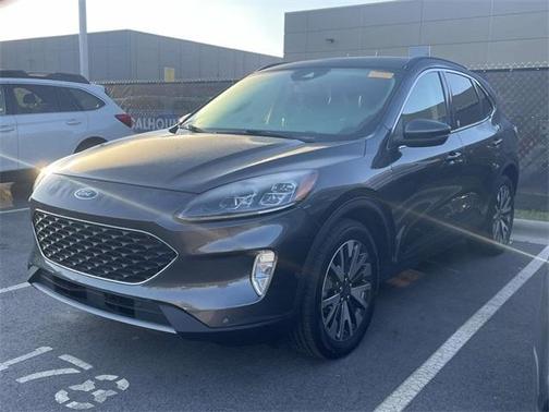 2020 Ford Escape Titanium