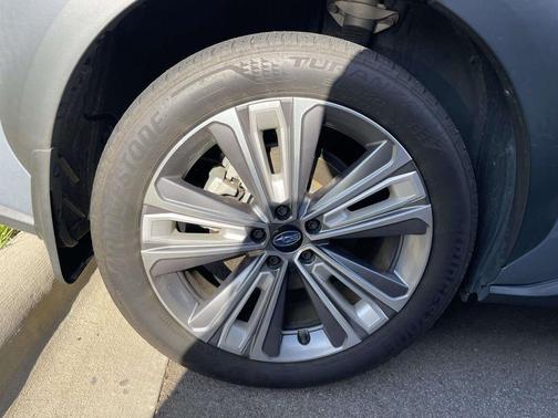 Harbor Mist Gray Pearl 2023 Subaru Solterra Touring