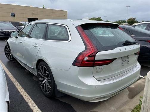 2021 Volvo V90 T6 Inscription