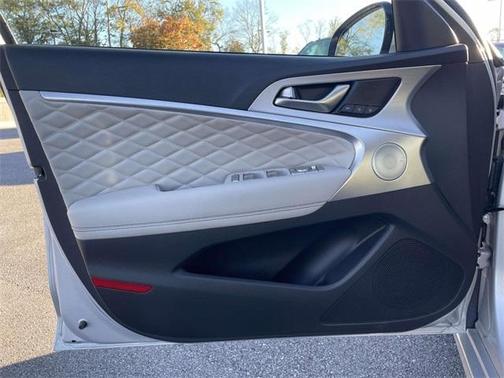 2019 Genesis G70 2.0T Advanced
