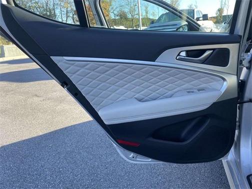 2019 Genesis G70 2.0T Advanced