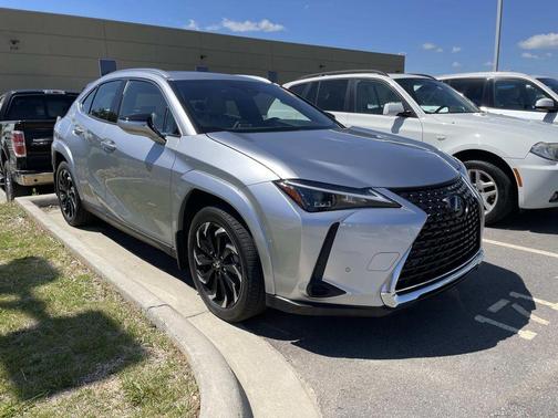 Iridium 2023 Lexus UX 250h Premium
