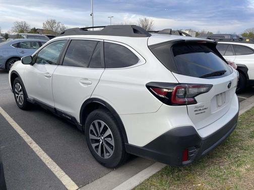 Crystal White Pearl 2020 Subaru Outback Premium