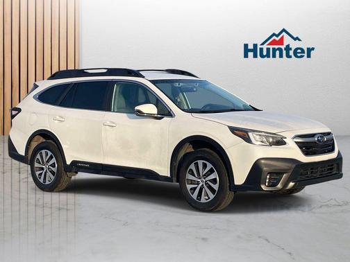 Crystal White Pearl 2020 Subaru Outback Premium SUV