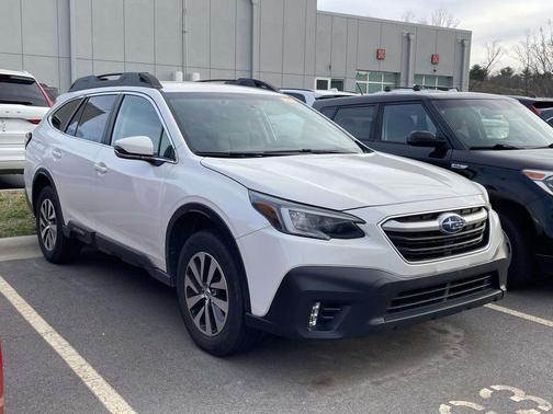 Crystal White Pearl 2020 Subaru Outback Premium