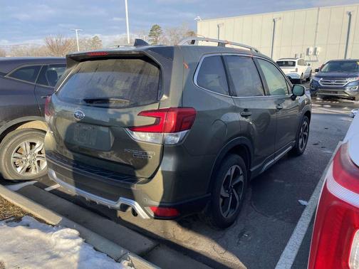 2024 Subaru Forester Touring
