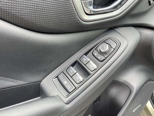 2024 Subaru Forester Touring