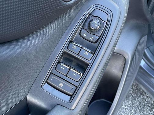 2023 Subaru Forester 2.5i Premium