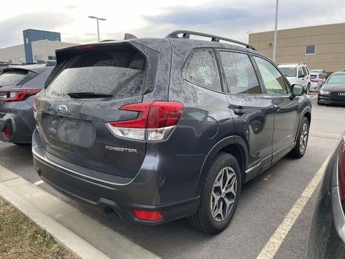 2023 Subaru Forester 2.5i Premium