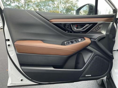 2025 Subaru Outback Touring