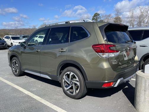 2023 Subaru Forester Touring