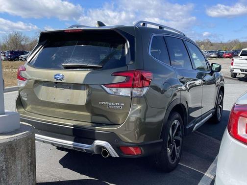 2023 Subaru Forester Touring