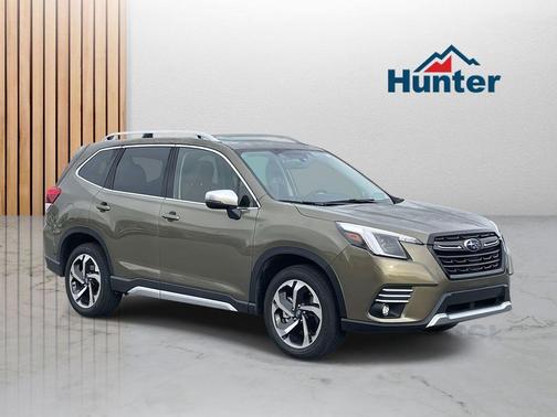2023 Subaru Forester Touring
