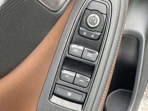 2023 Subaru Forester Touring