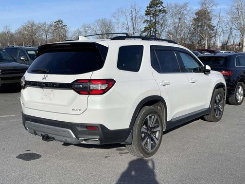 2024 Honda Pilot Elite