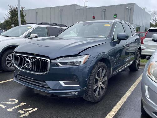 Denim Blue Metallic 2019 Volvo XC60 T6 Inscription