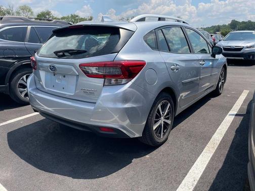 2023 Subaru Impreza Premium