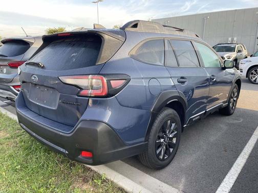 Cosmic Blue Pearl 2025 Subaru Outback Onyx Edition