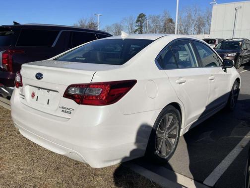 2017 Subaru Legacy 