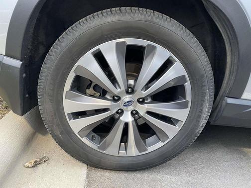 2022 Subaru Ascent Touring 7-Passenger