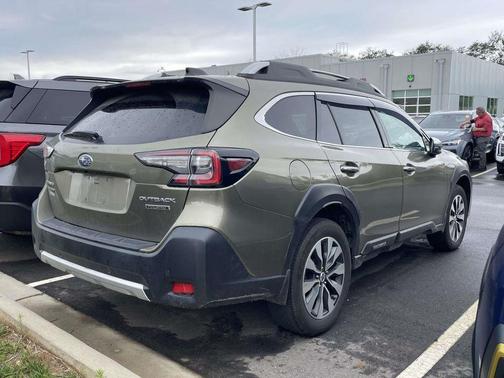 Autumn Green Metallic 2024 Subaru Outback Touring