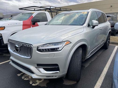 2022 Volvo XC90 T6 Inscription 7 Passenger