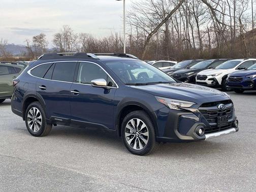2025 Subaru Outback Touring XT