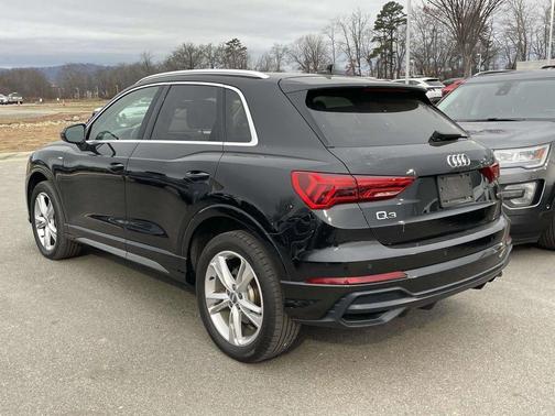 2019 Audi Q3 2.0T S line Premium Plus
