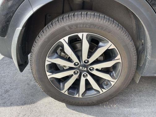 Black Cherry 2017 Kia Sportage EX