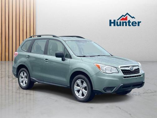 Jasmine Green Metallic 2016 Subaru Forester 2.5i