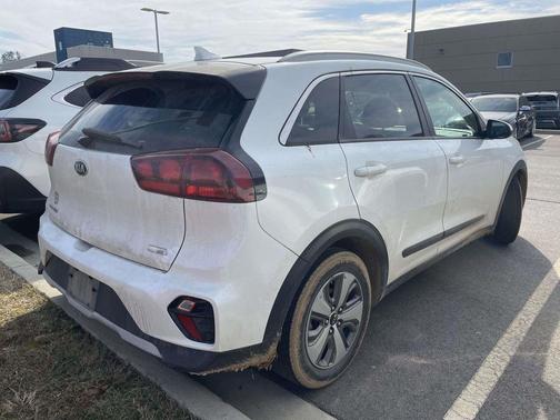 2020 Kia Niro LX
